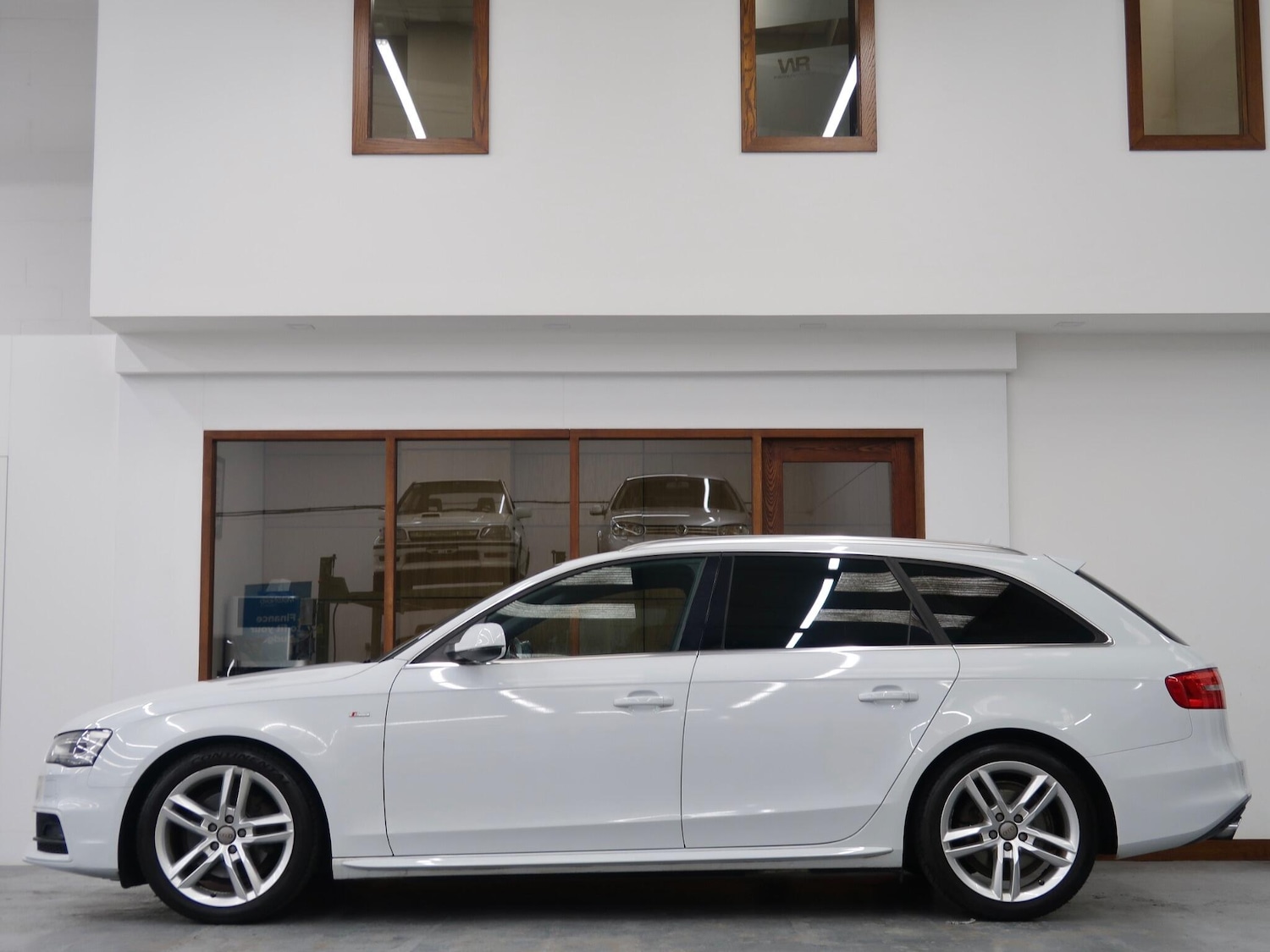 Used Audi A4 Avant 2013 for sale - 76026576: Photo 5