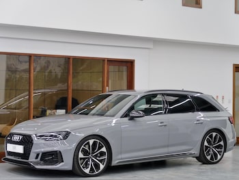 Used Audi RS4 Avant 2019 for sale - 78214223: Photo