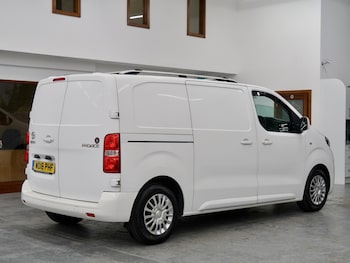 Used Toyota ProAce 2018 for sale - 79033867: Photo