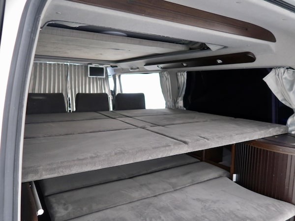Used Toyota HiAce 2010 for sale - 74837512: Photo 32