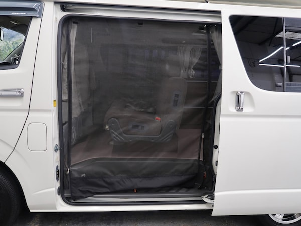 Used Toyota HiAce 2010 for sale - 74837512: Photo 36