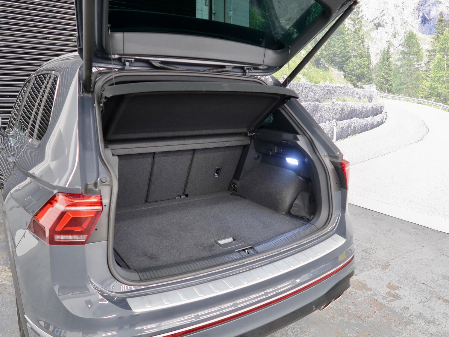 Used Volkswagen Tiguan 2022 for sale - 78136167: Photo 61