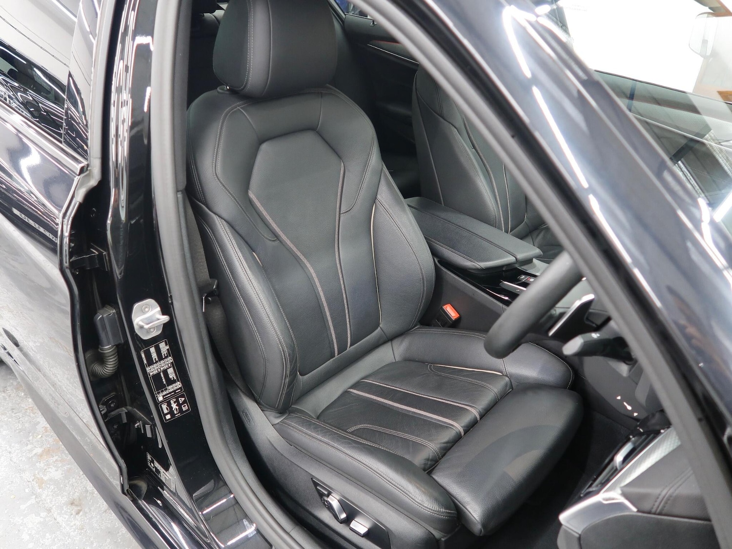 Used BMW 5 Series 2019 for sale - 76512020: Photo 16