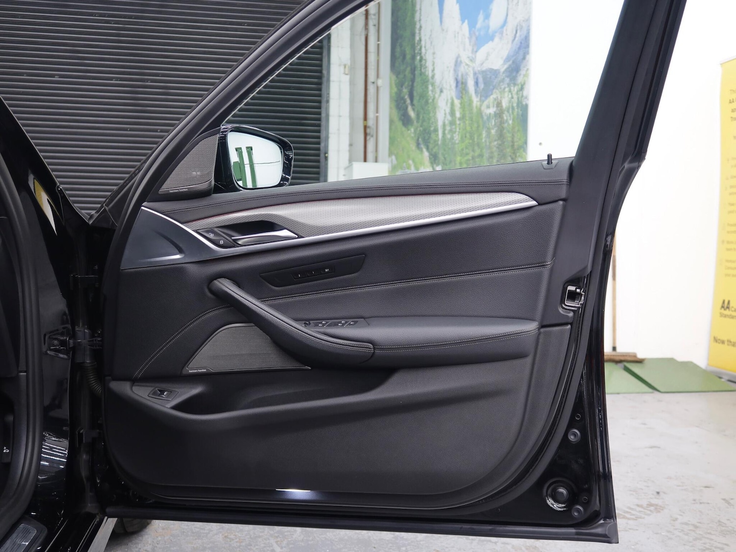 Used BMW 5 Series 2019 for sale - 76512020: Photo 27