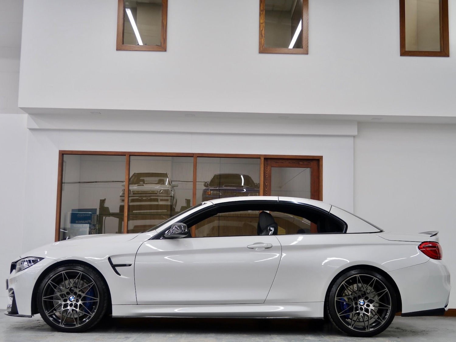 Used BMW M4 2018 for sale - 77001657: Photo 3