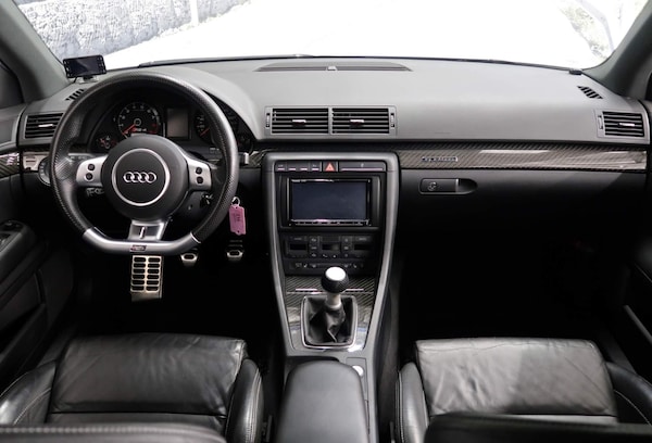 Used Audi RS4 Avant 2006 for sale - 72702302: Photo 33