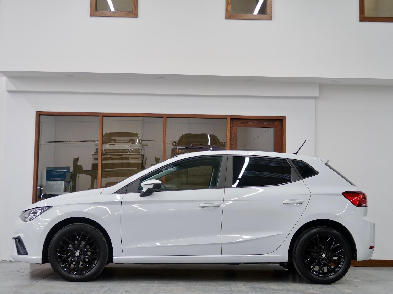 Used SEAT Ibiza 2019 for sale - 76613354: Photo 5