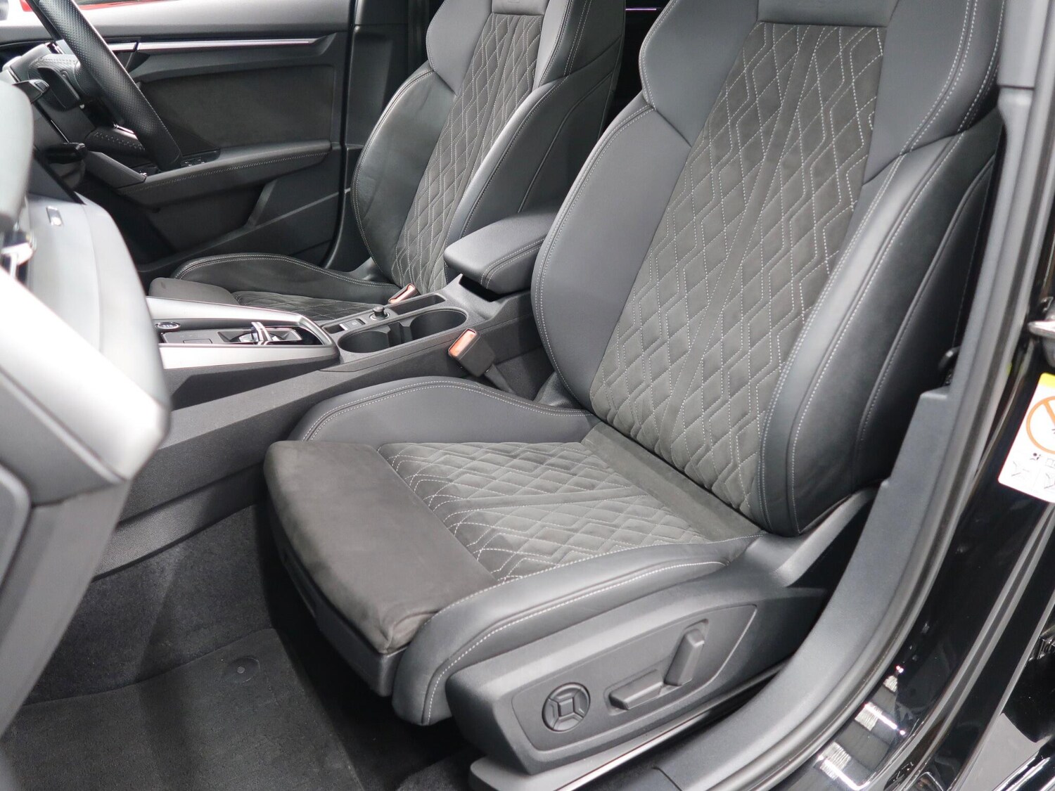 Used Audi A3 2020 for sale - 76513057: Photo 49