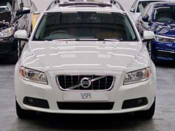 Used Volvo V70 2010 for sale - 74654328: Photo