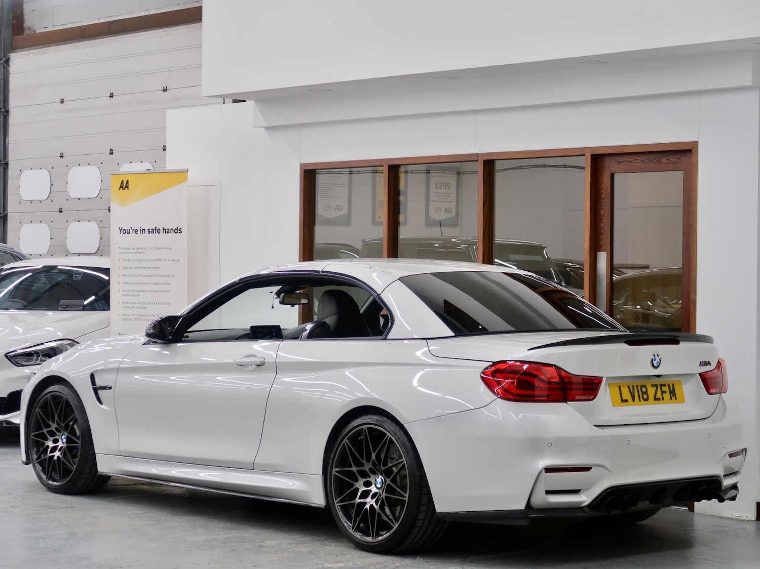 Used BMW M4 2018 for sale - 76584847: Photo 4