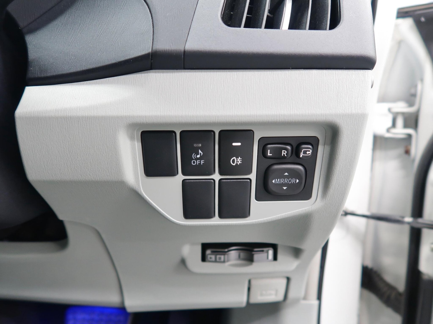 Used Toyota Prius 2025 for sale - 76823413: Photo 29