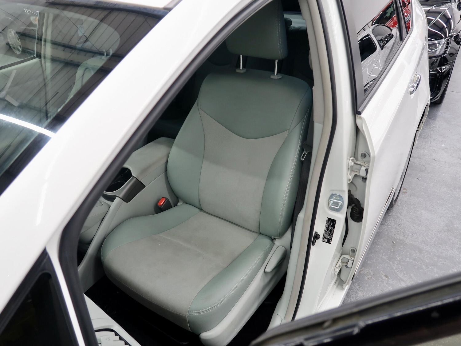 Used Toyota Prius 2025 for sale - 76823413: Photo 40