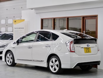 Used Toyota Prius 2015 for sale - 76823413: Photo