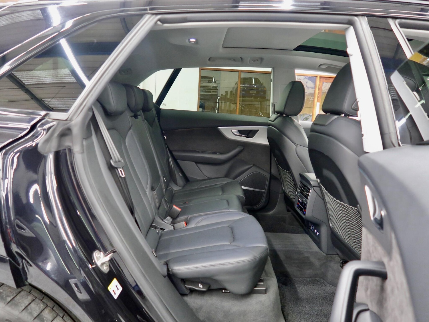 Used Audi Q8 2019 for sale - 76975610: Photo 29