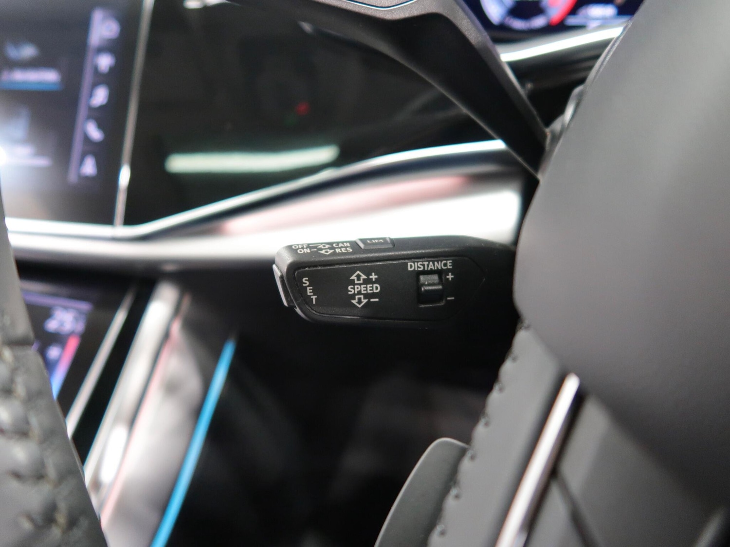 Used Audi Q8 2019 for sale - 76975610: Photo 31