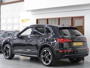 Used Audi Q5 2018 for sale - 78100781: Photo