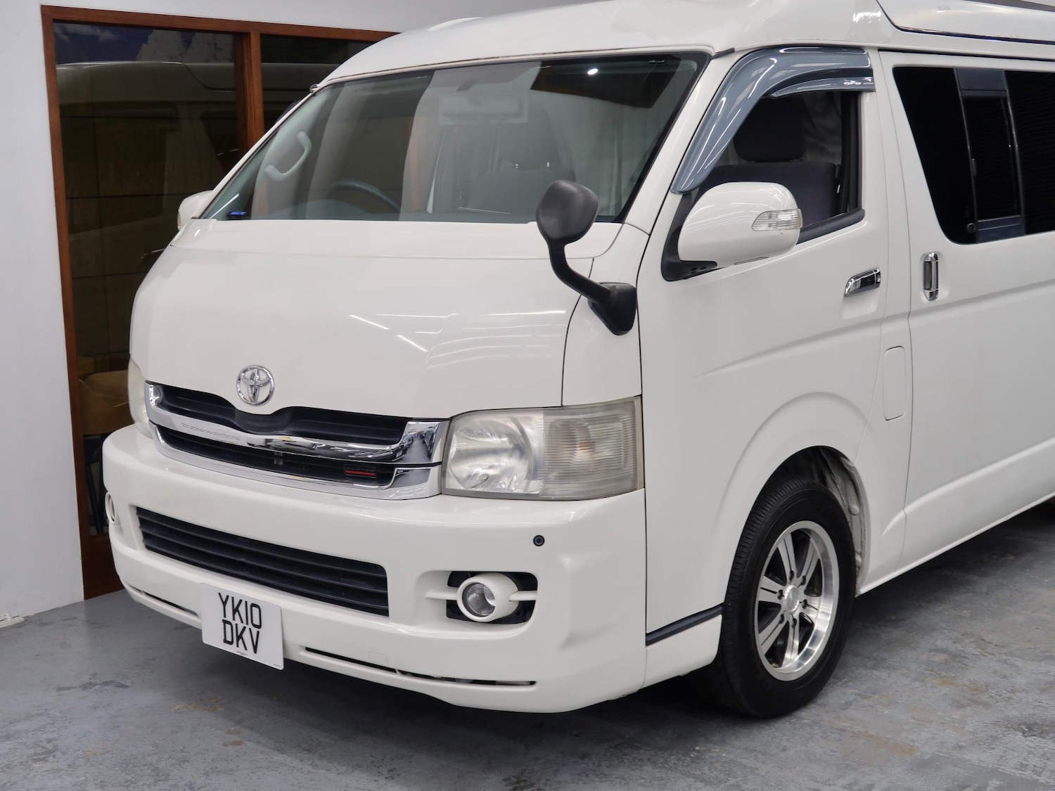 Used Toyota HiAce for sale - 77574836: Photo 3