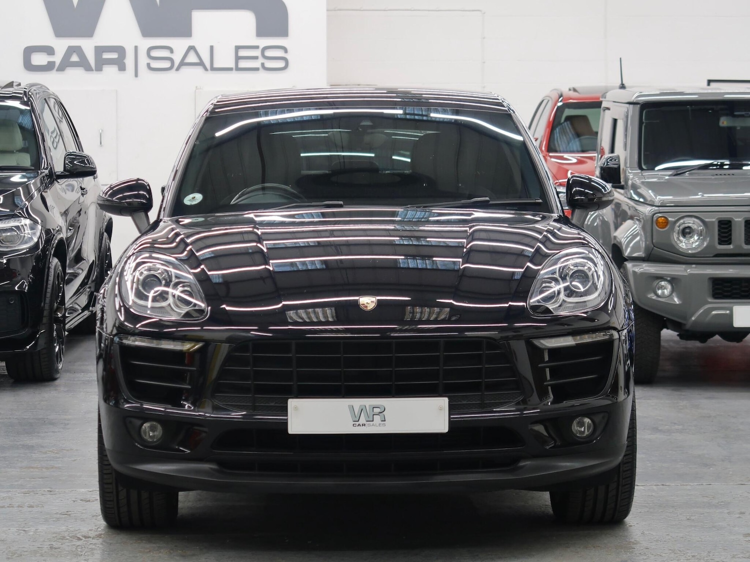 Used Porsche Macan for sale - 76512637: Photo 2