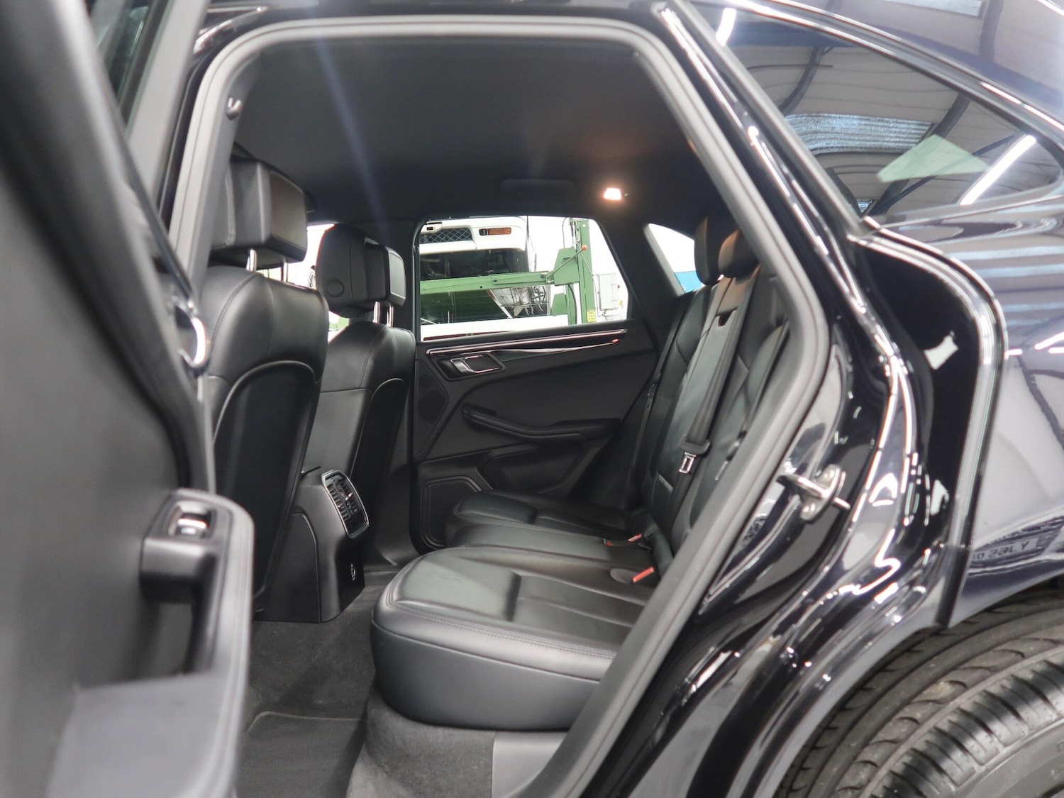 Used Porsche Macan for sale - 76512637: Photo 20