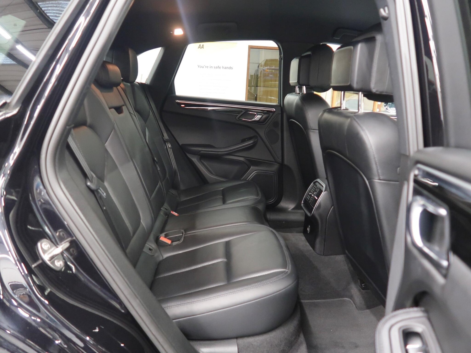 Used Porsche Macan for sale - 76512637: Photo 27