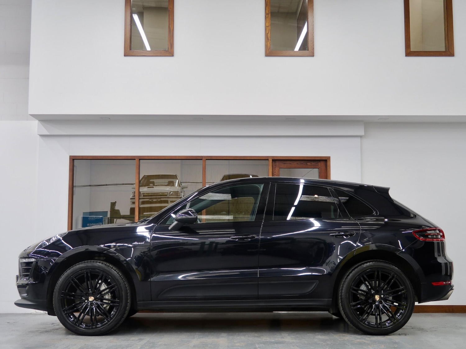 Used Porsche Macan for sale - 76512637: Photo 9