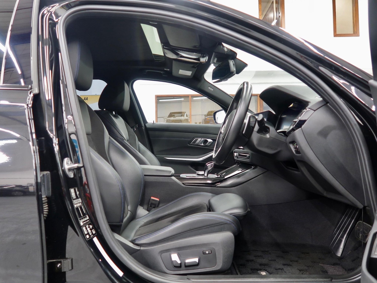 Used BMW 3 Series 2025 for sale - 77001655: Photo 20