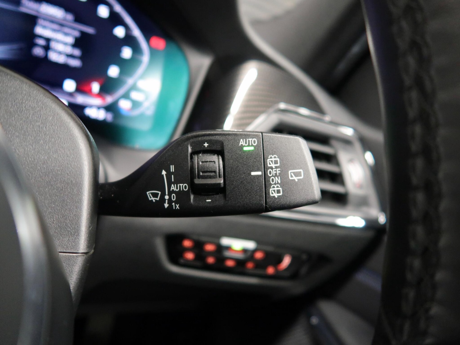 Used BMW 3 Series 2025 for sale - 77001655: Photo 31