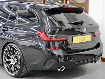 Used BMW 3 Series 2021 for sale - 77001655: Photo