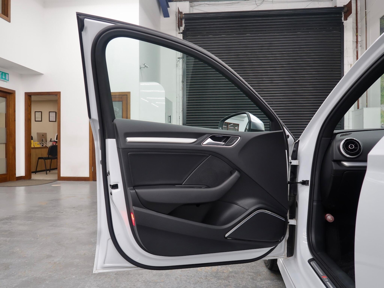 Used Audi S3 for sale - 77684057: Photo 36