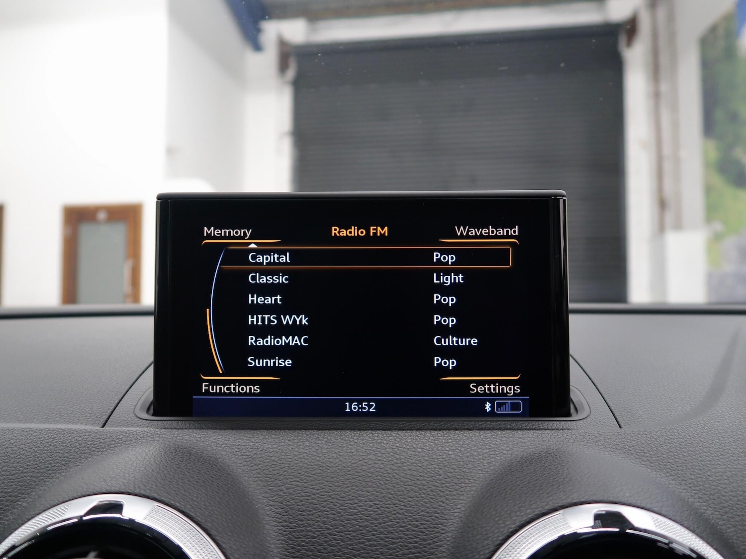 Used Audi S3 for sale - 77684057: Photo 44