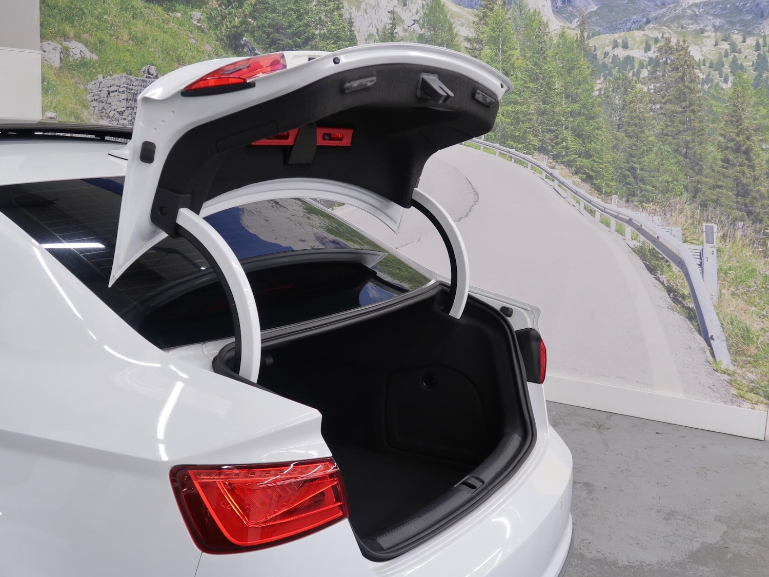 Used Audi S3 for sale - 77684057: Photo 62