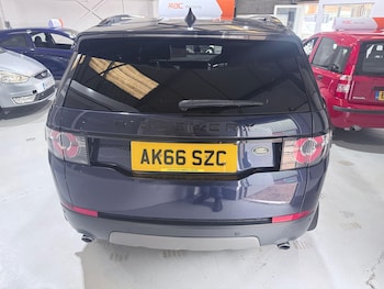 Used Land Rover Discovery Sport 2016 for sale - 79452947: Photo