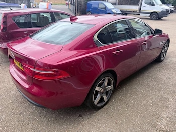 Used Jaguar XE 2016 for sale - 79362241: Photo