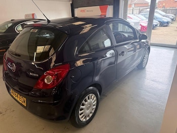 Used Vauxhall Corsa 2015 for sale - 79361297: Photo