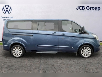 Used Ford Tourneo Custom 2022 for sale - 76675651: Photo