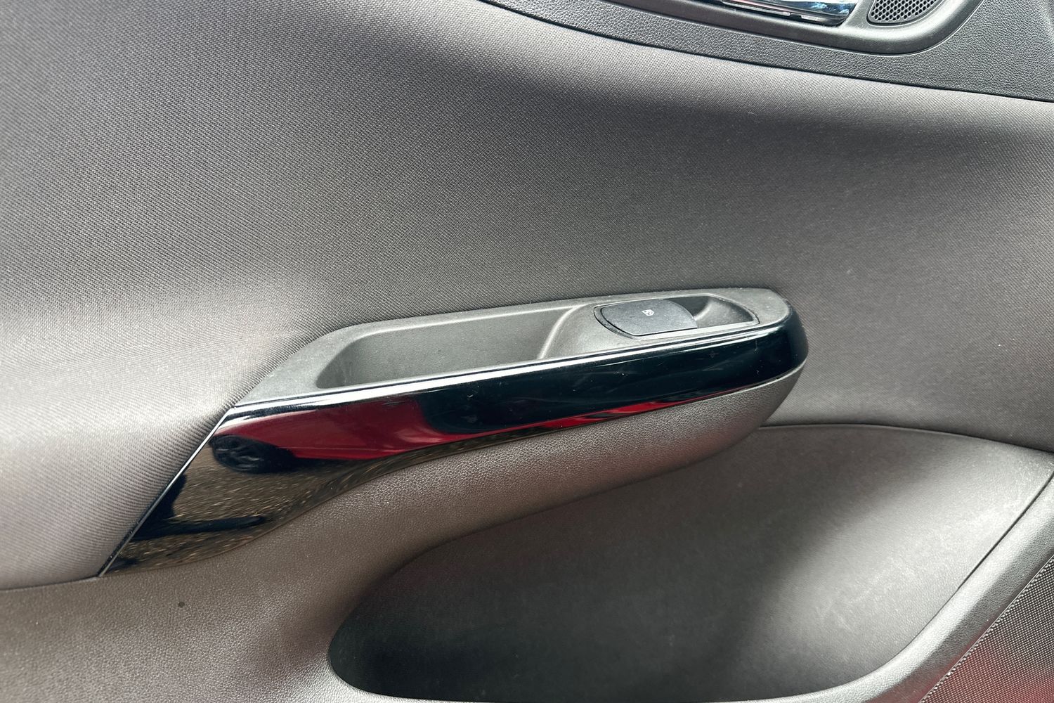 Used Vauxhall Corsa 2016 for sale - 78021850: Photo 10