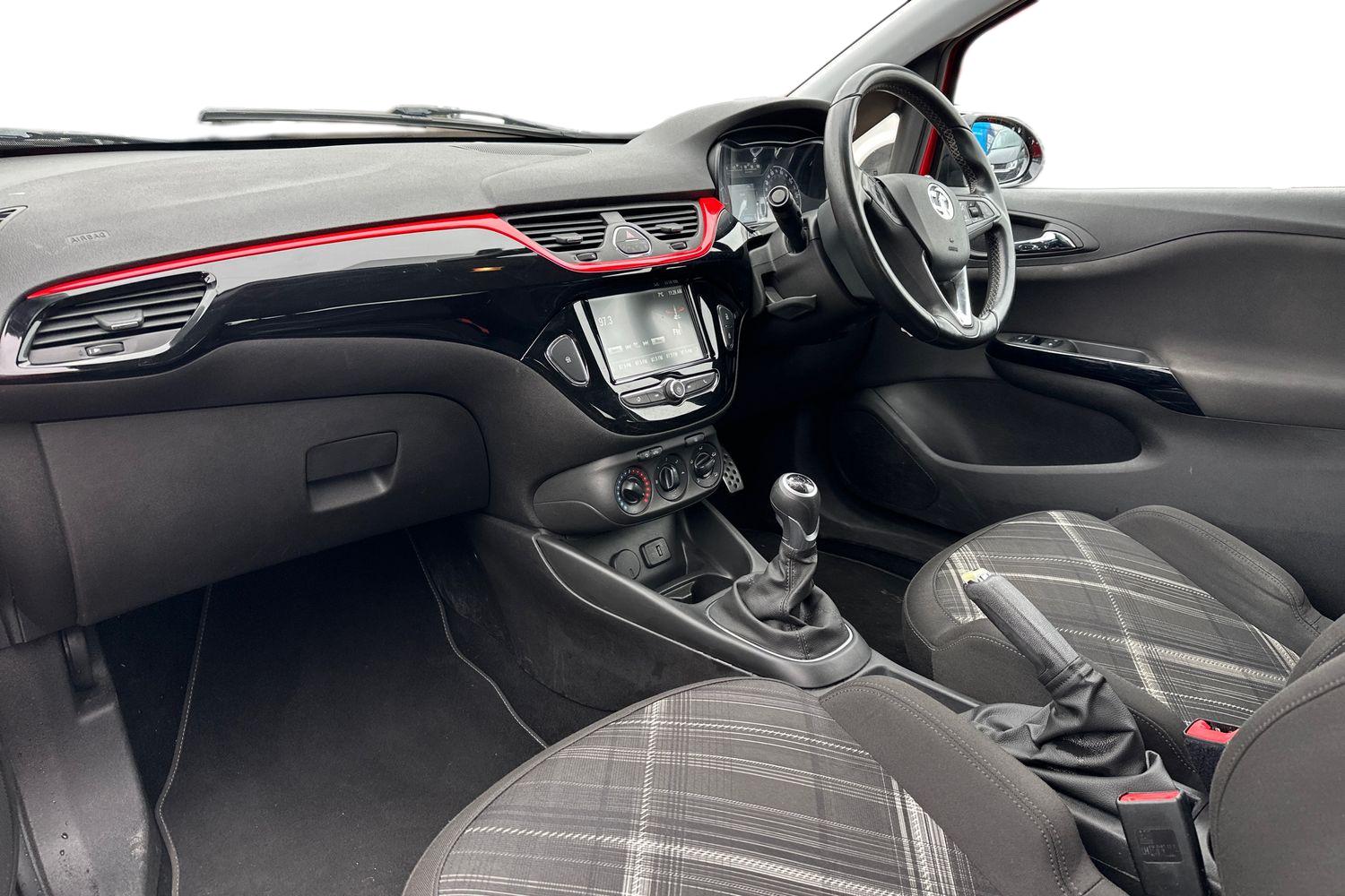 Used Vauxhall Corsa 2016 for sale - 78021850: Photo 2