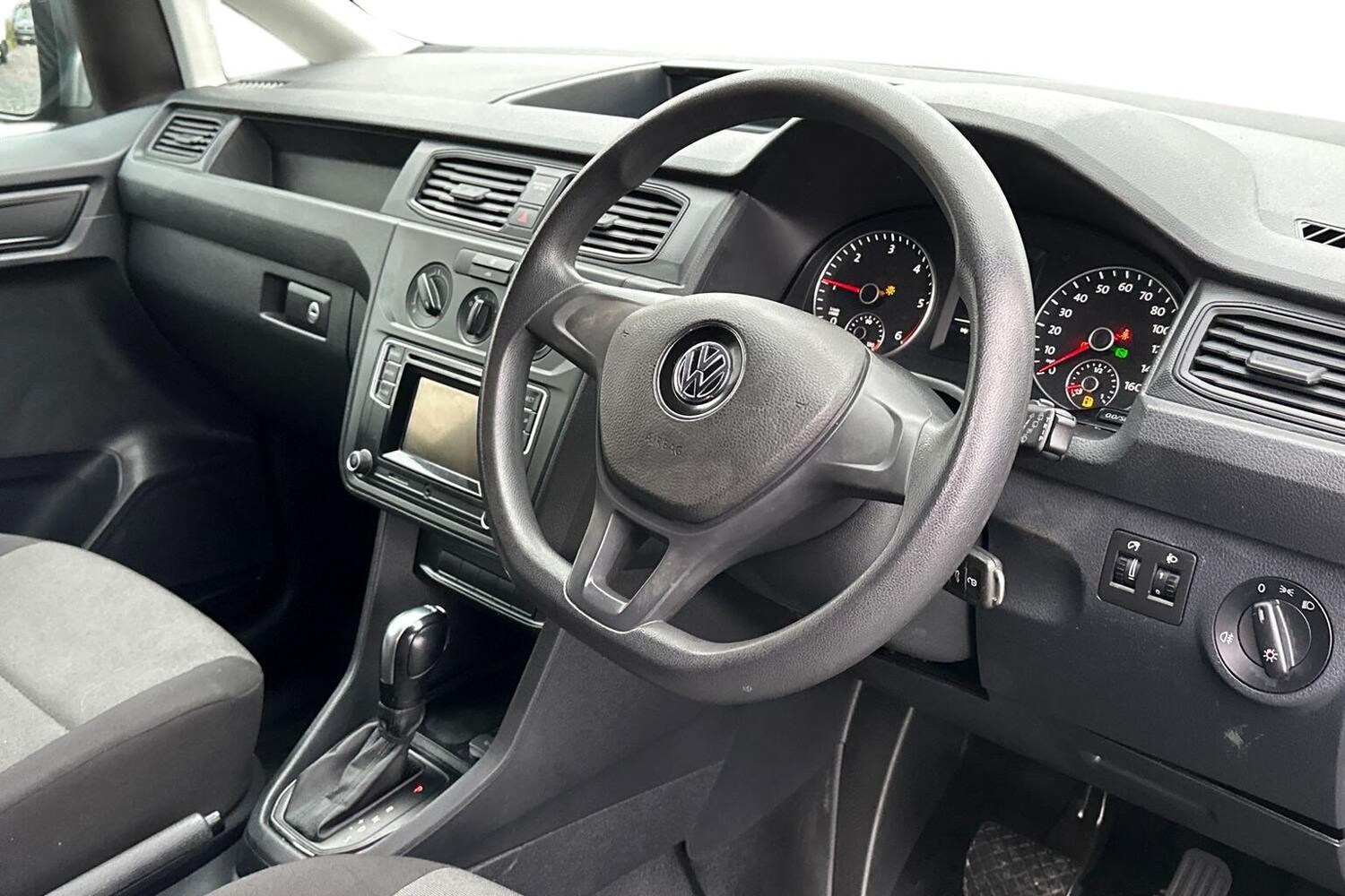 Used Volkswagen Caddy 2017 for sale - 76673650: Photo 6