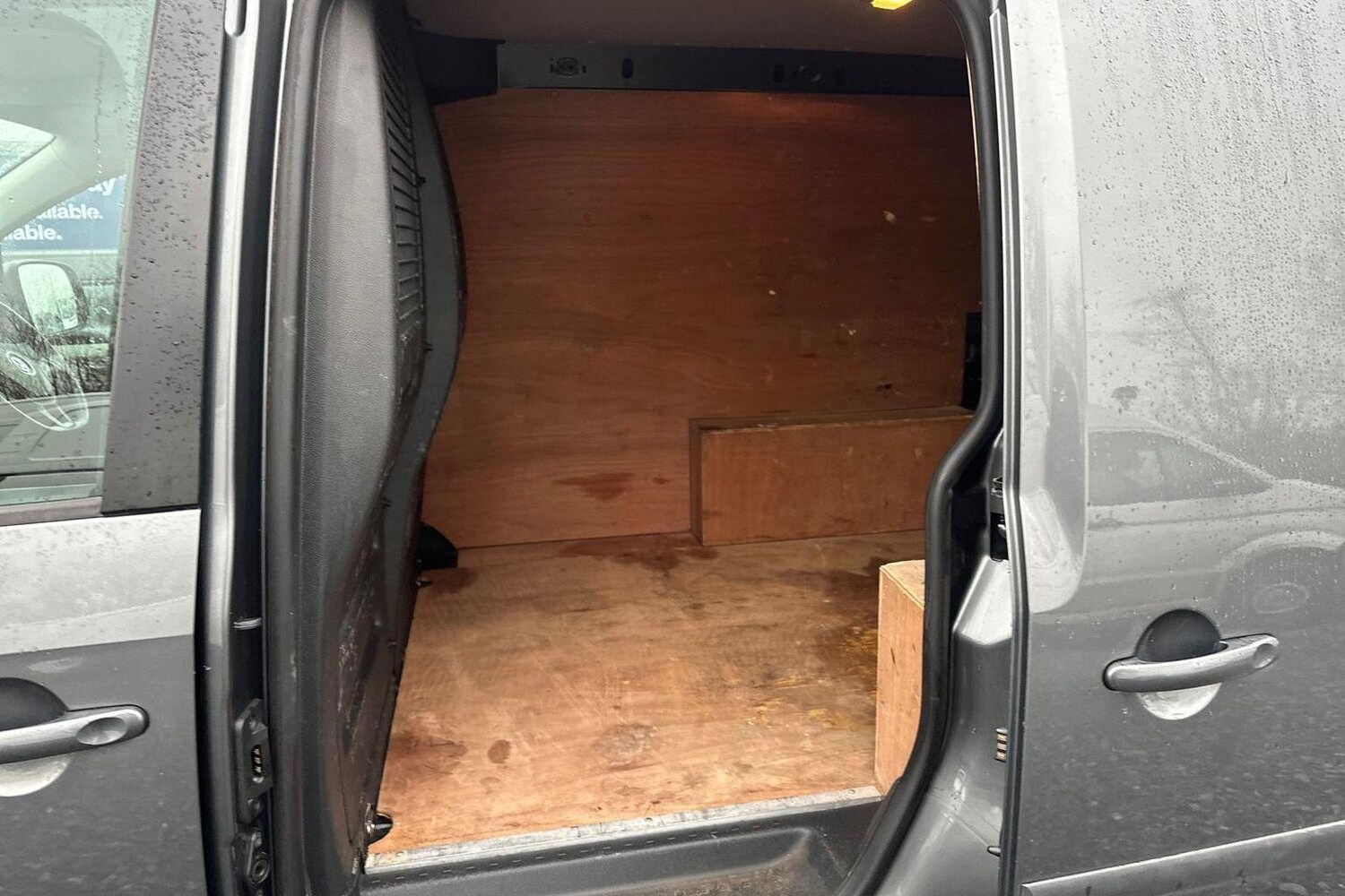 Used Volkswagen Caddy 2017 for sale - 76673650: Photo 9