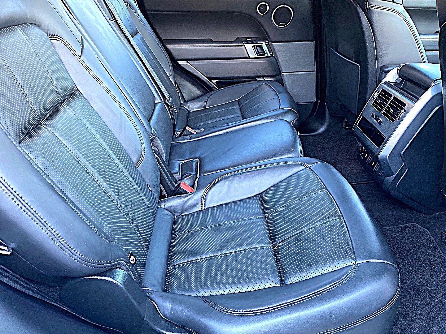 Used Land Rover Range Rover Sport 2018 for sale - 77718790: Photo 12