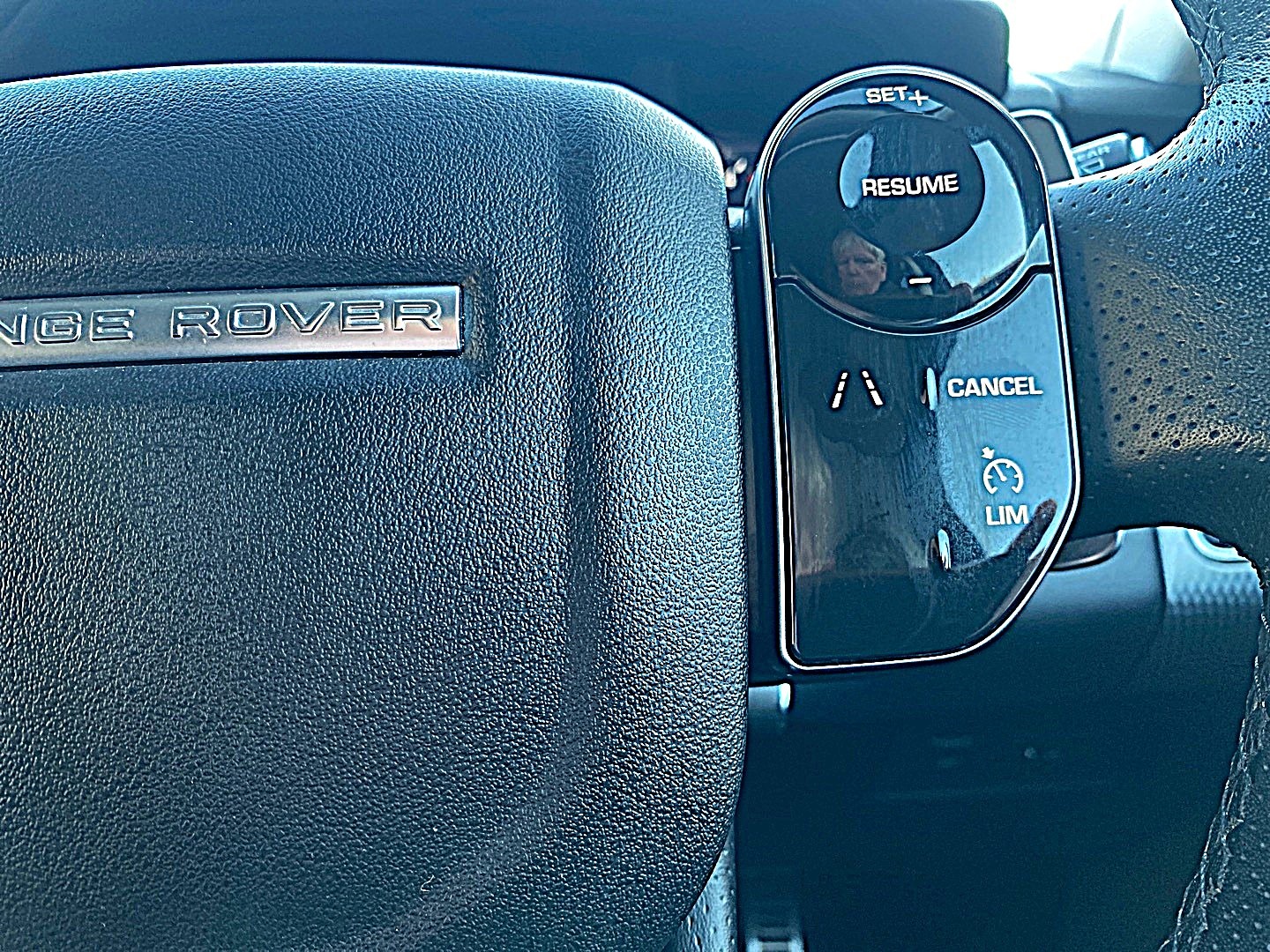 Used Land Rover Range Rover Sport 2018 for sale - 77718790: Photo 28