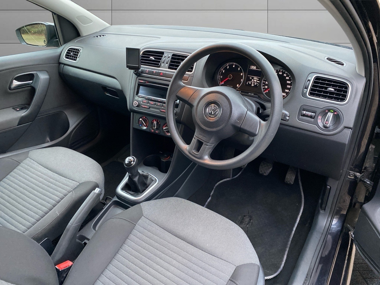 Used Volkswagen Polo 2013 for sale - 77036214: Photo 24