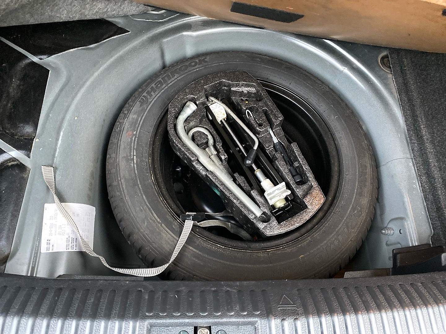 Used Volkswagen Polo 2013 for sale - 77036214: Photo 8