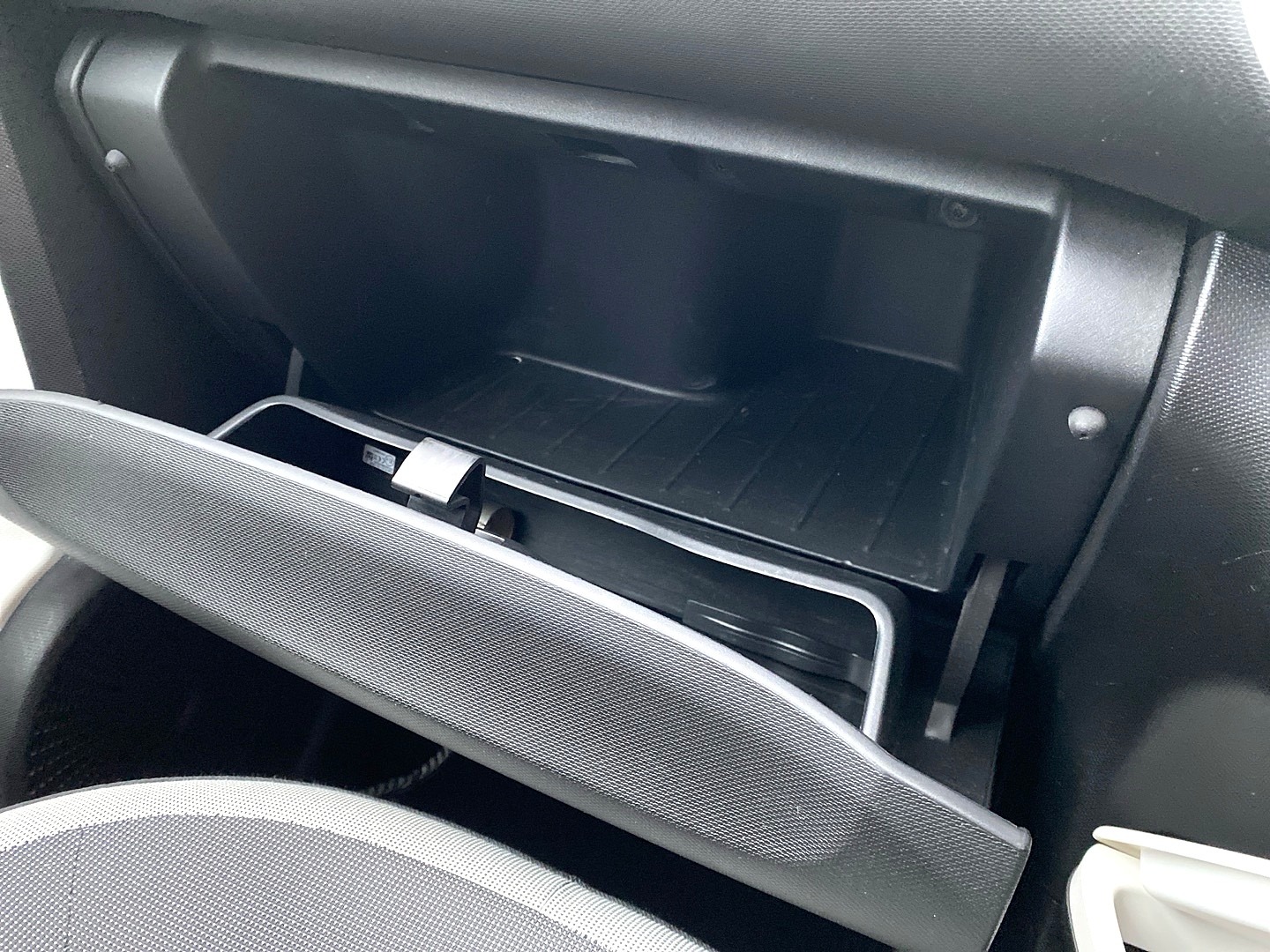 Used Renault Twingo 2015 for sale - 77285581: Photo 16