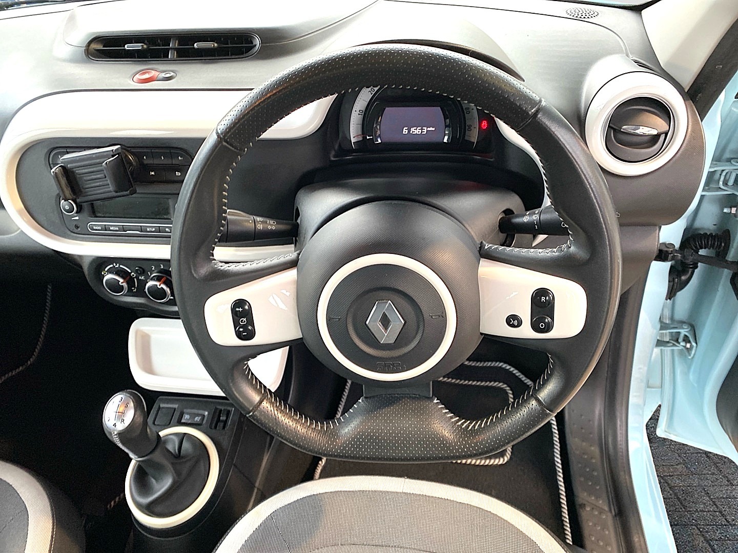 Used Renault Twingo 2015 for sale - 77285581: Photo 25