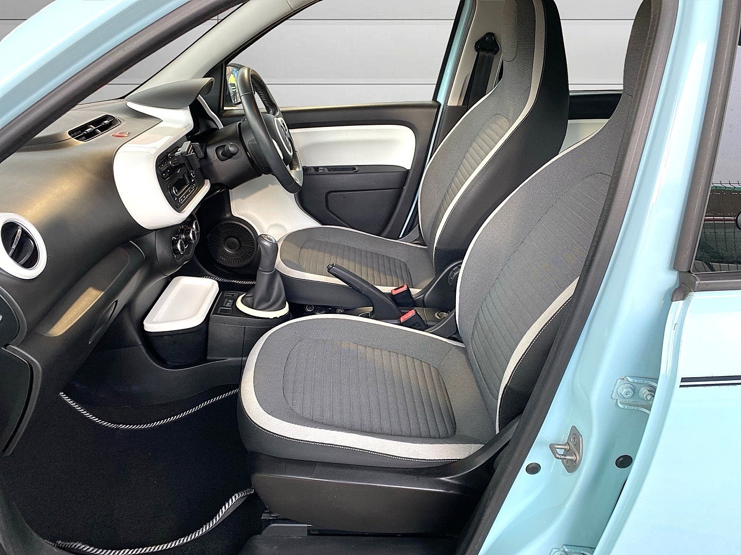 Used Renault Twingo 2015 for sale - 77285581: Photo 26