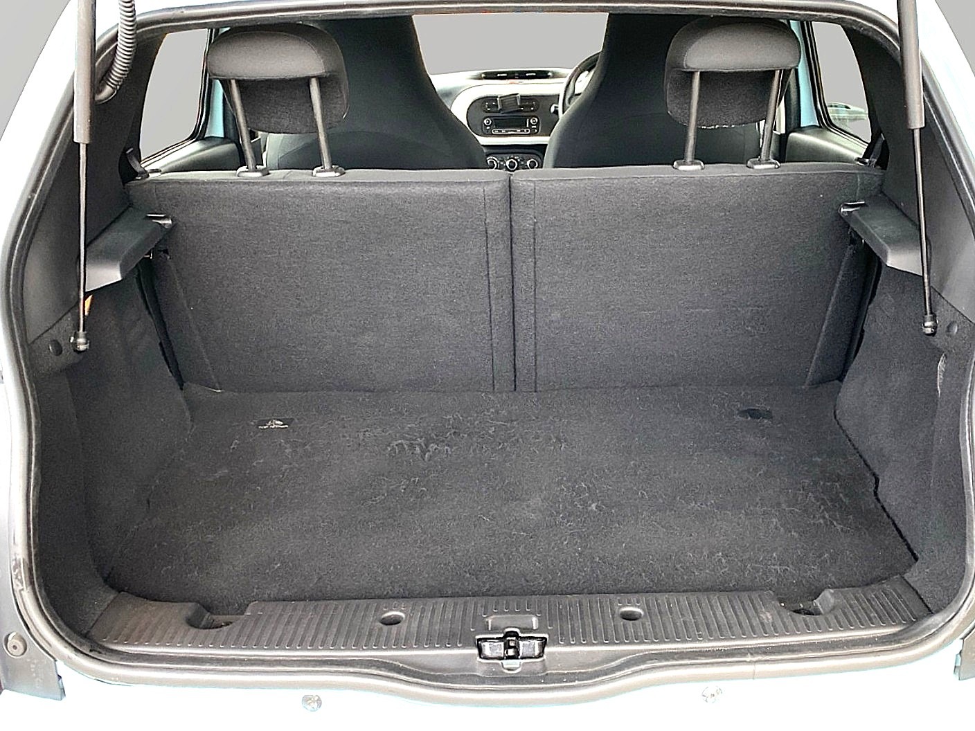 Used Renault Twingo 2015 for sale - 77285581: Photo 27