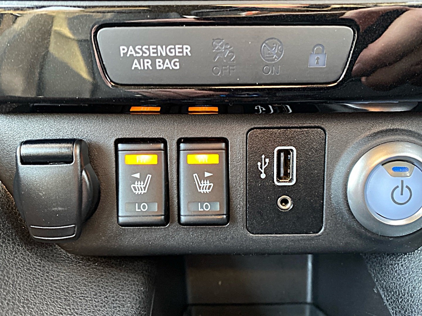 Used Nissan Leaf 2019 for sale - 77198077: Photo 11