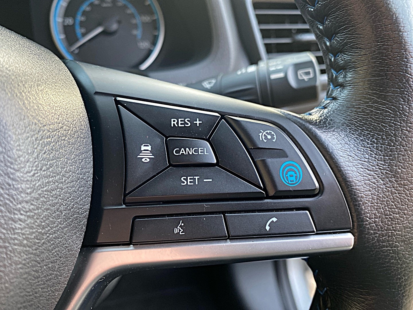 Used Nissan Leaf 2019 for sale - 77198077: Photo 13