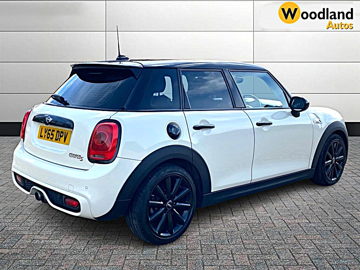 Used MINI Hatch 2016 for sale - 77804030: Photo 9
